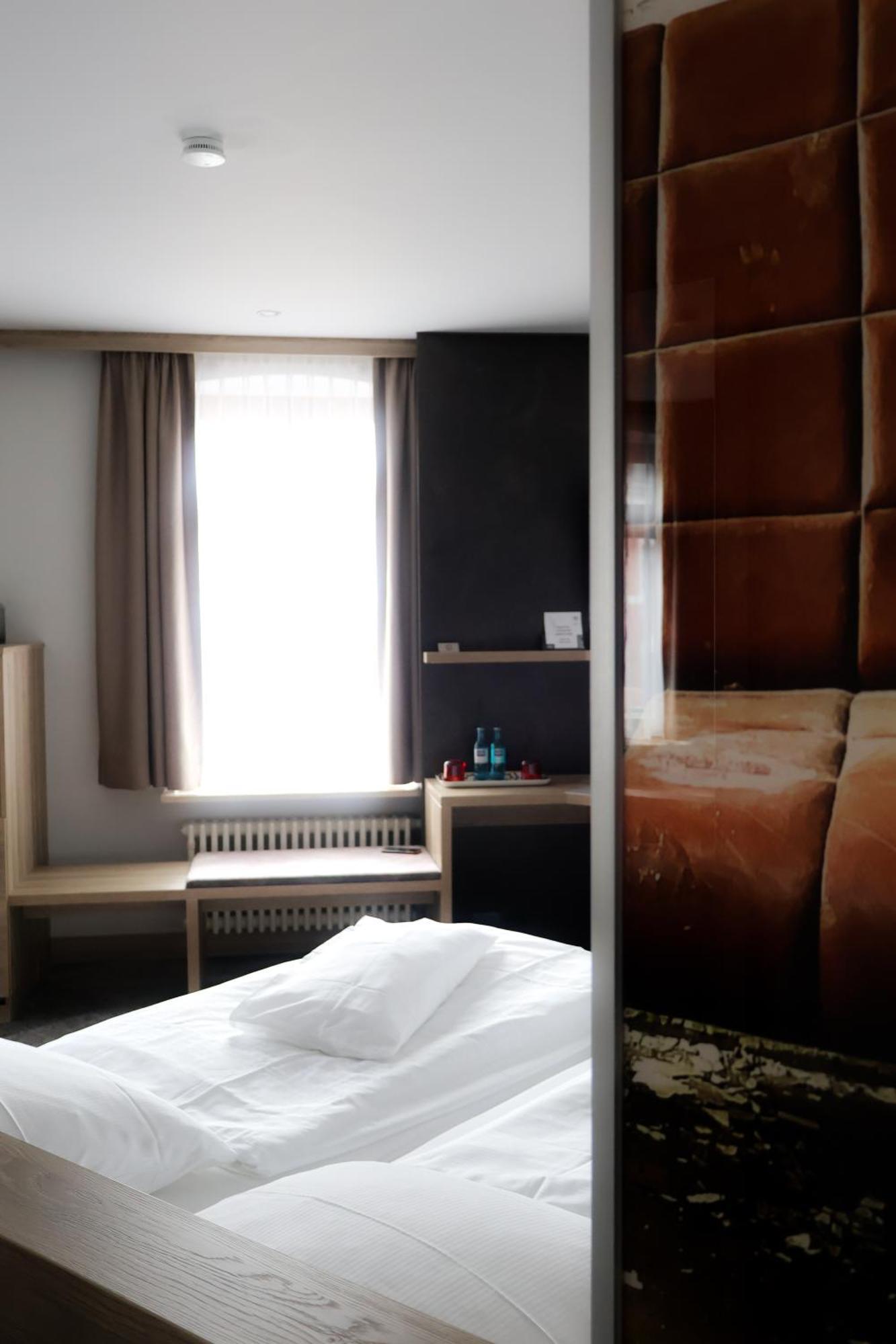 Alexxanders Hotel & Boardinghouse, Restaurant Хемниц Номер фото